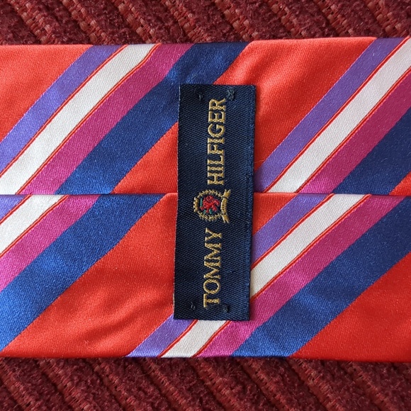 Tommy Hillfiger Silk Tie - Picture 3 of 5